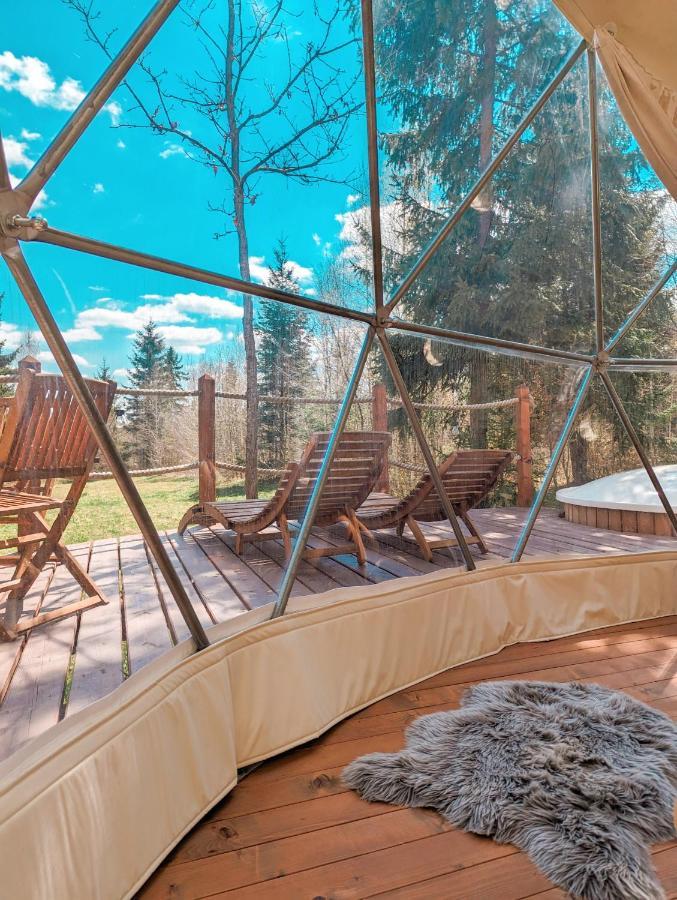 Medve Dome - Luxury Camping In The Middle Of Nature Hotel เวเลซา ภายนอก รูปภาพ
